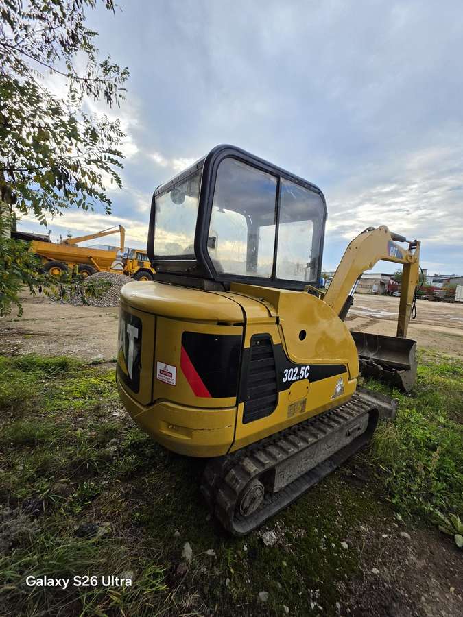 Caterpillar 302,5c, ekskavatoriai