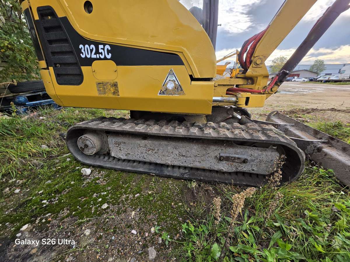 Caterpillar 302,5c, ekskavatoriai