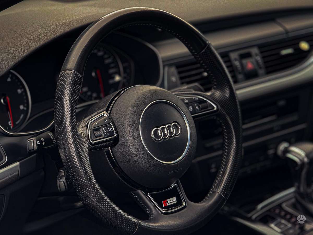 Audi A6, 3.0 l., Седан