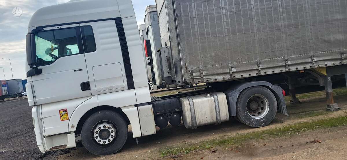 MAN TGX, 2 спальных места