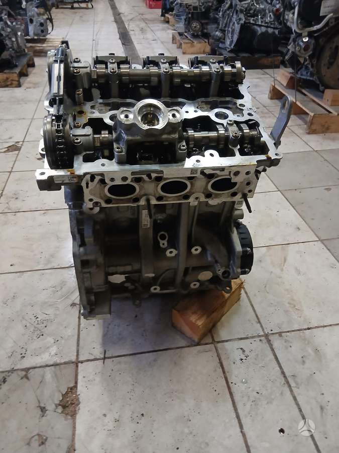 BMW 1 serija, B38B15A, двигатель
