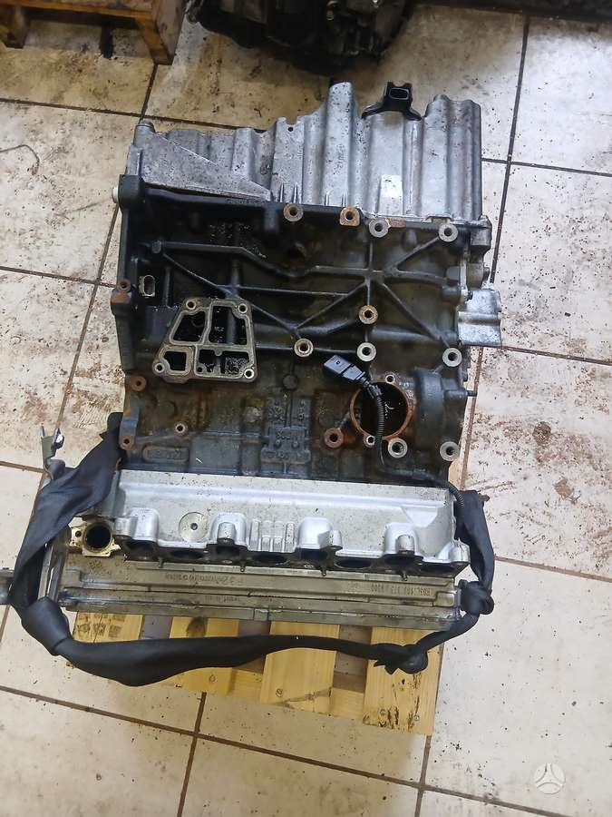 Audi A4, CGL, variklis