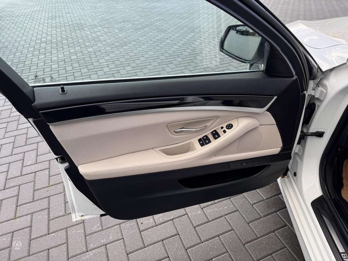 BMW 530, 3.0 l., Универсал