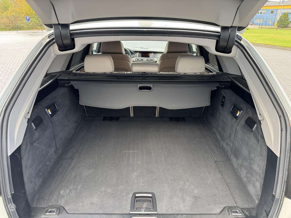 BMW 530, 3.0 l., Универсал