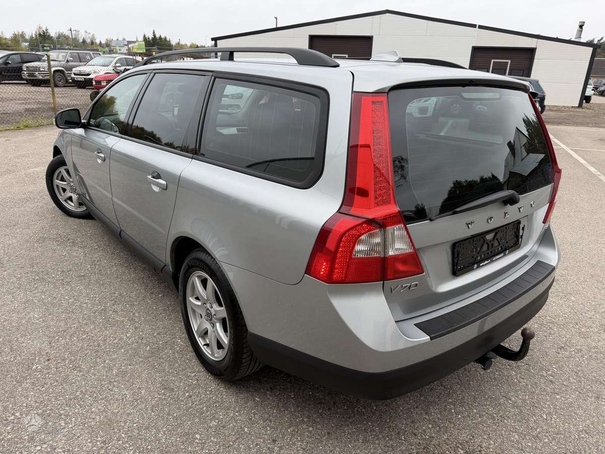 Volvo V70, 2.4 l., wagon