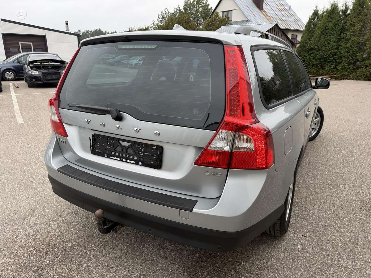 Volvo V70, 2.4 l., wagon
