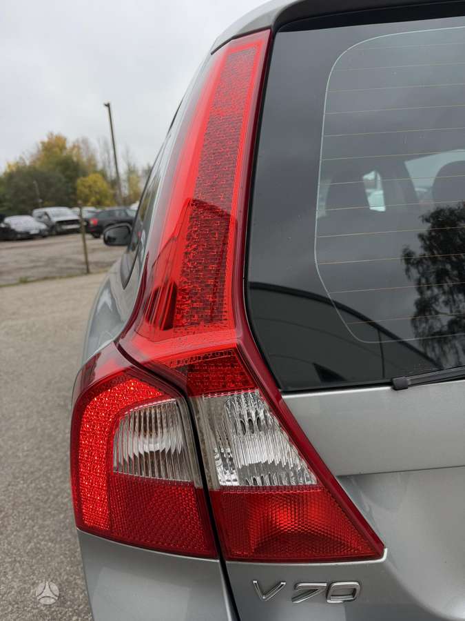 Volvo V70, 2.4 l., wagon