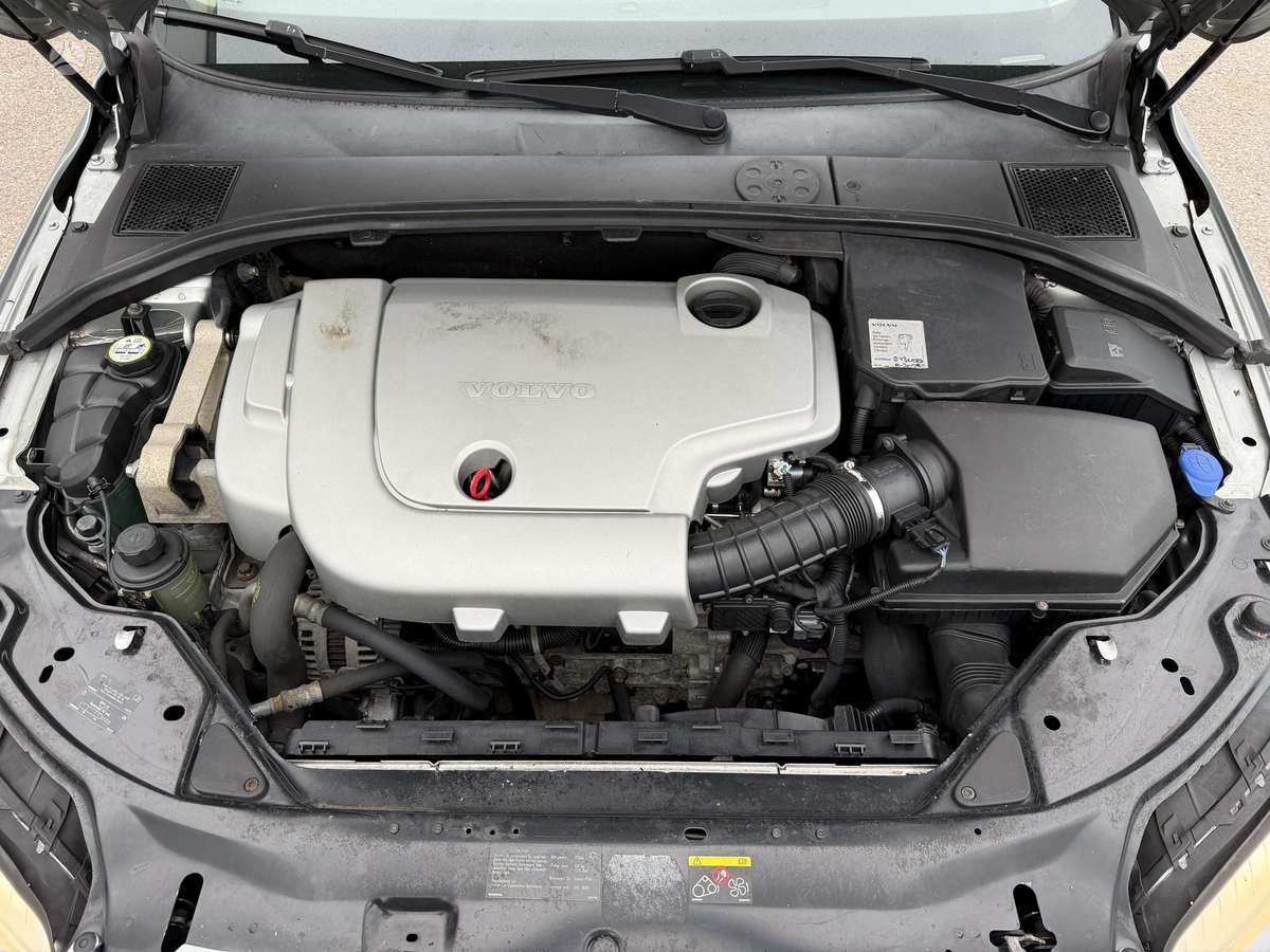 Volvo V70, 2.4 l., wagon