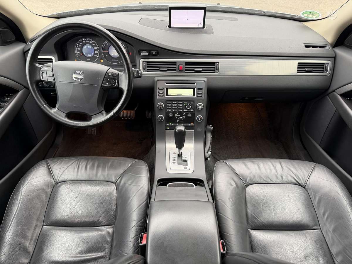 Volvo V70, 2.4 l., wagon