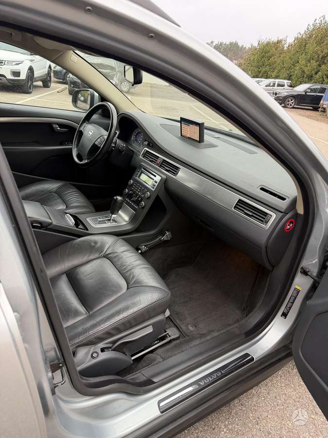Volvo V70, 2.4 l., Универсал
