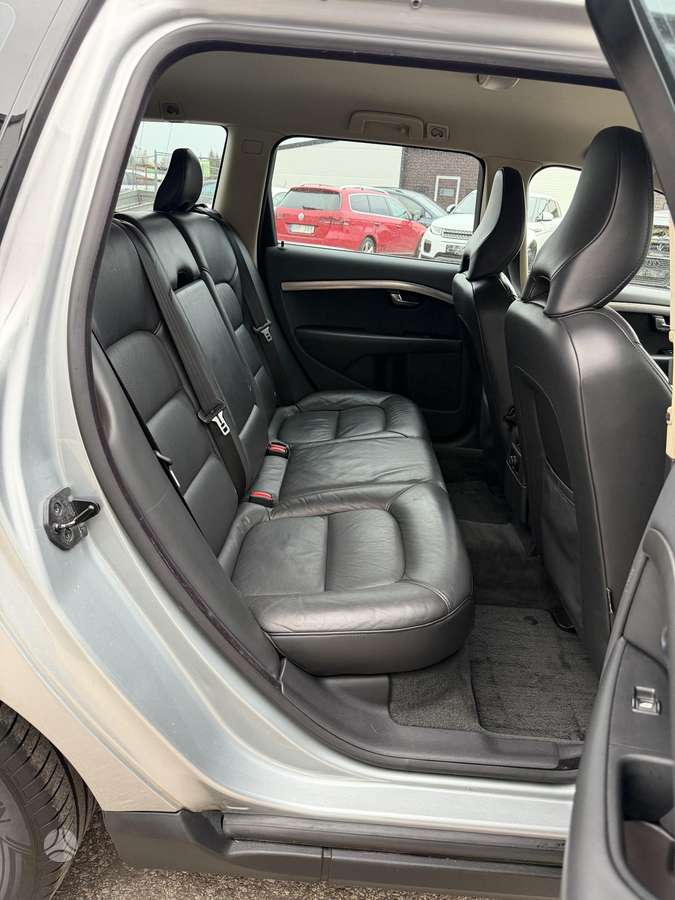 Volvo V70, 2.4 l., Универсал
