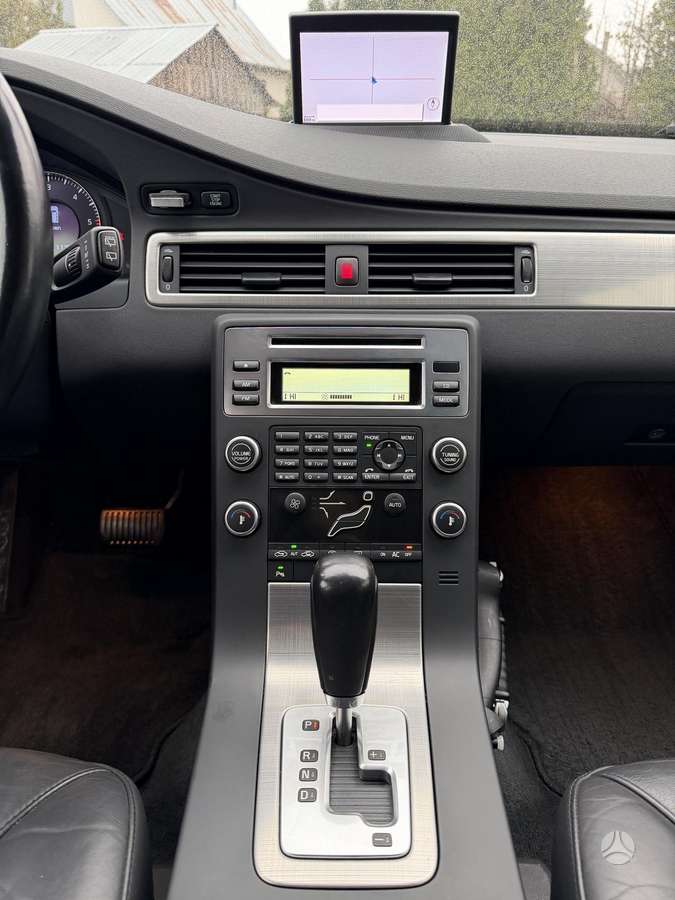 Volvo V70, 2.4 l., wagon