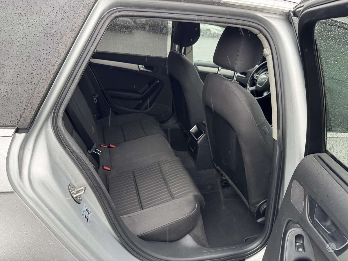 Audi A4, 2.0 l., Универсал
