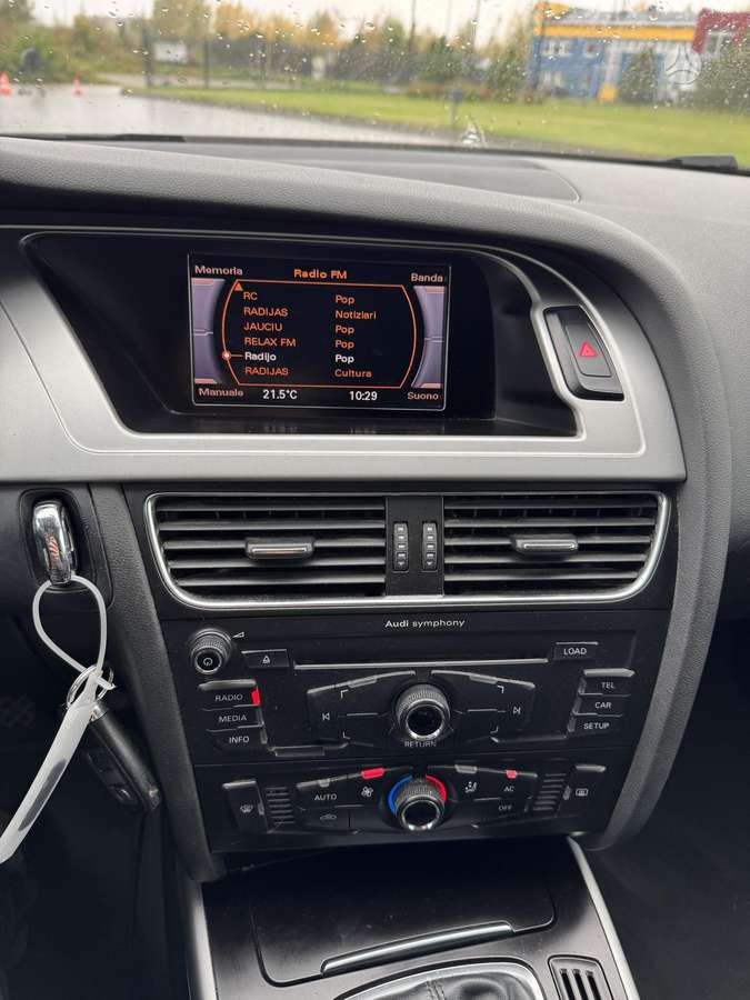 Audi A4, 2.0 l., universalas