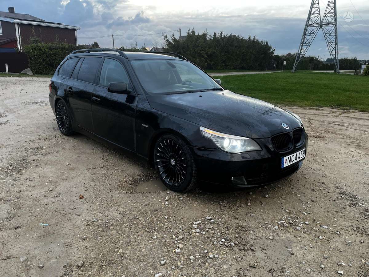 BMW 525, 3.0 l., universalas