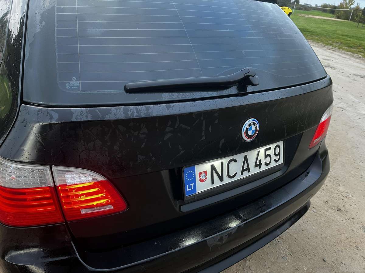 BMW 525, 3.0 l., universalas