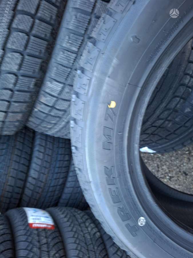 Maxtrek, winter 255/50 R19