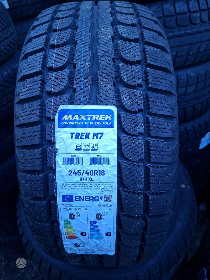 Maxtrek, winter 245/40 R18