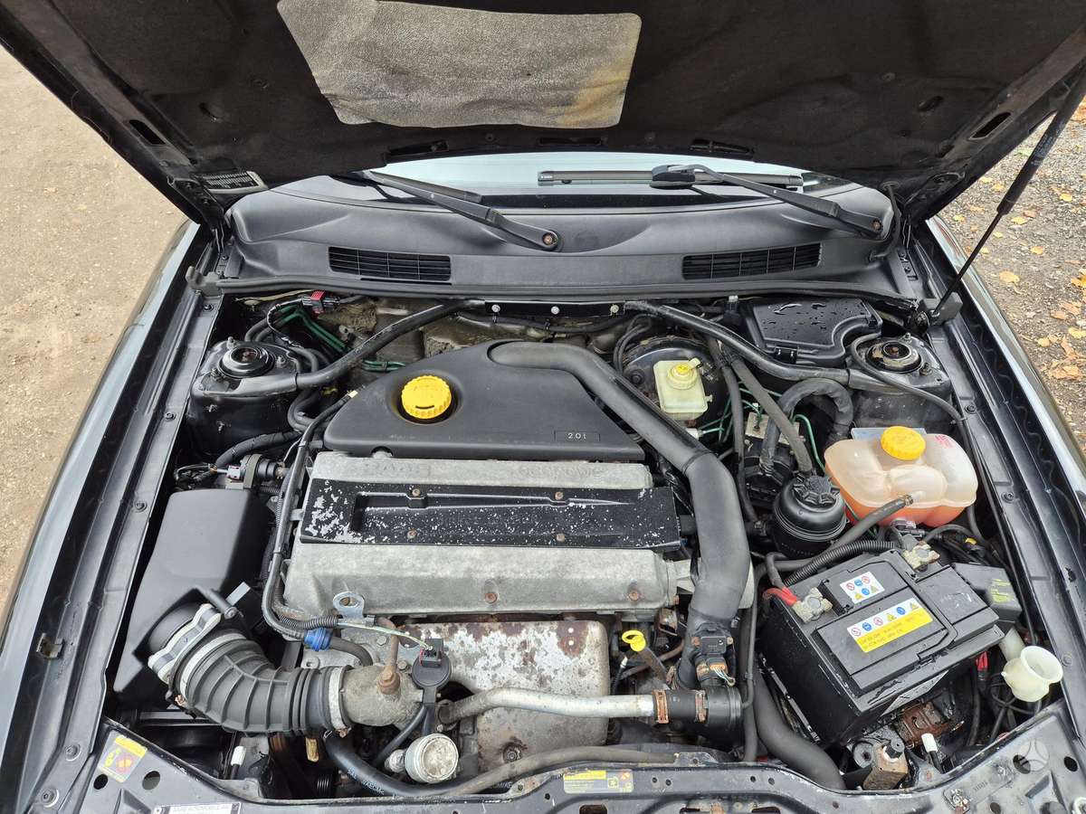 Saab 9-3, 2.3 l., convertible