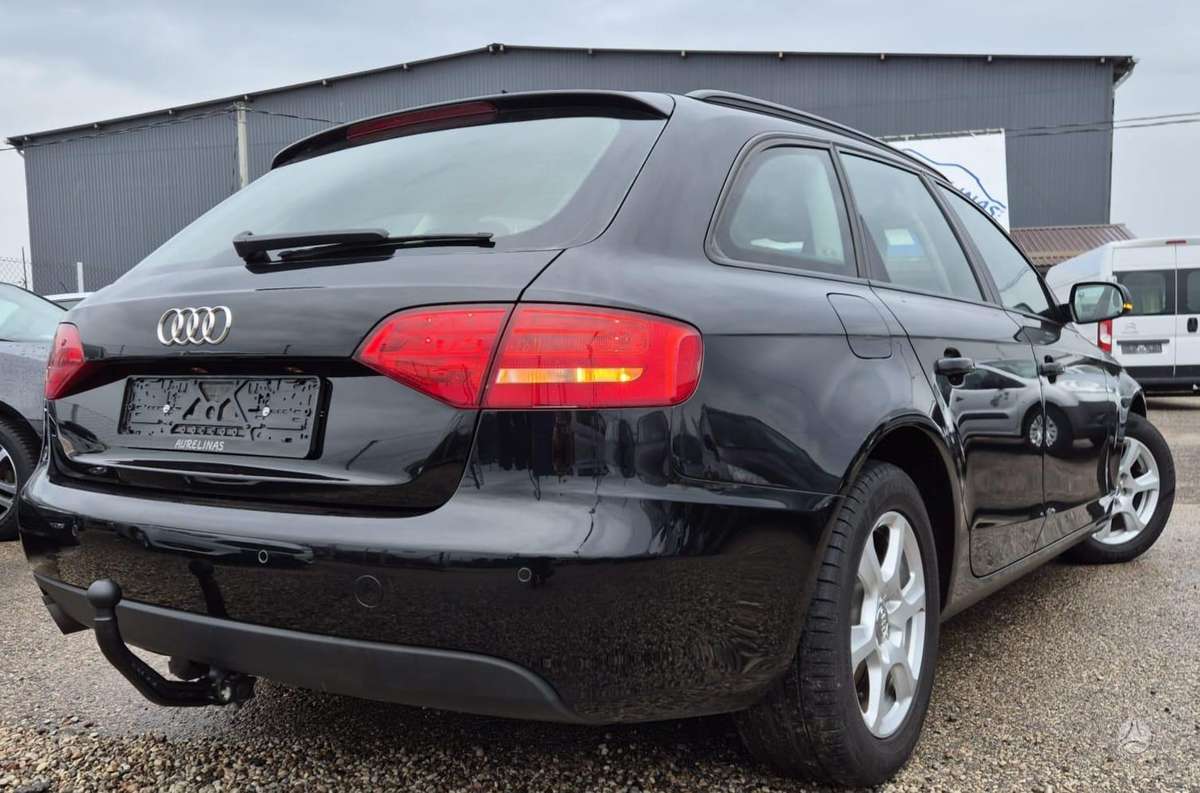 Audi A4, 2.0 l., universalas