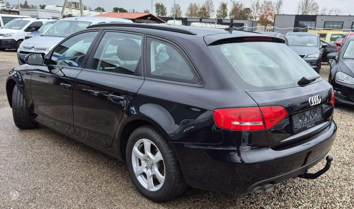 Audi A4, 2.0 l., universalas