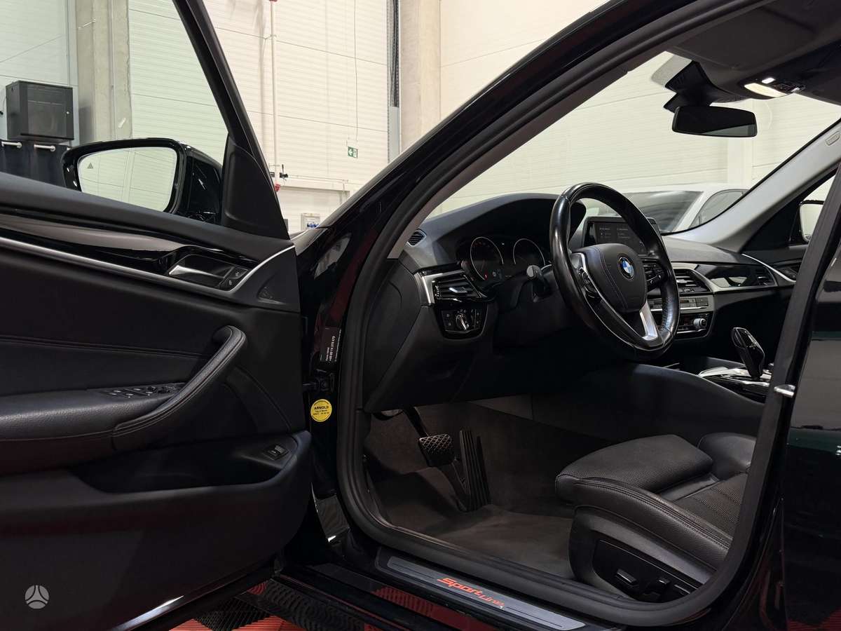 BMW 520, 2.0 l., Универсал