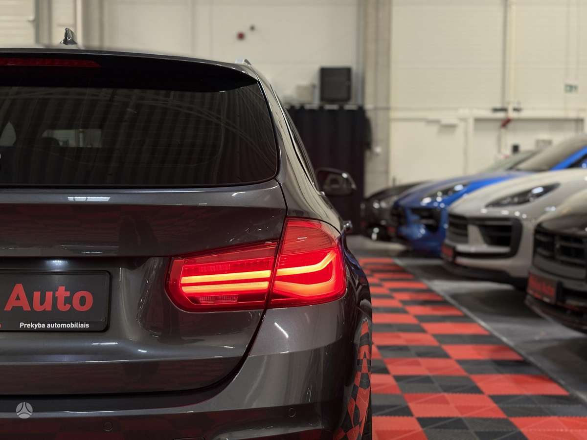 BMW 330, 2.0 l., Универсал