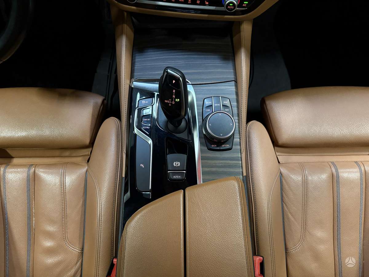 BMW 540, 3.0 l., Седан