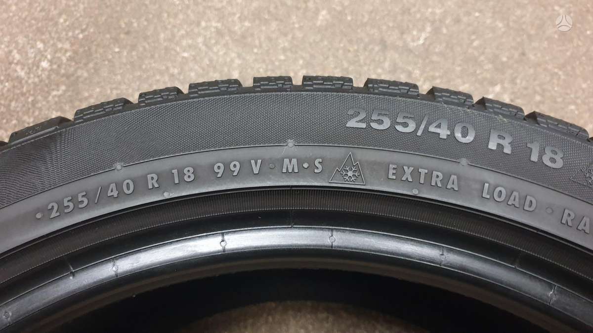 Continental ContiWinterContactTS830P, winter 255/40 R18