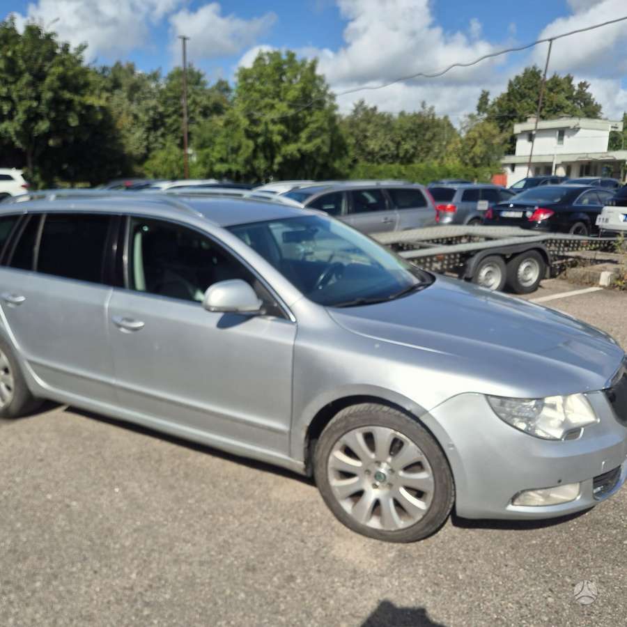 Skoda Superb, 2.0 l., wagon