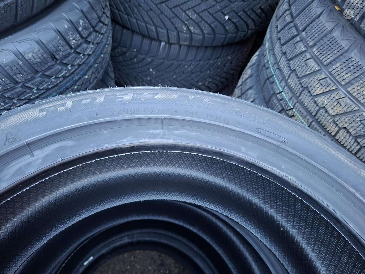 Maxtrek, žieminės 235/45 R19