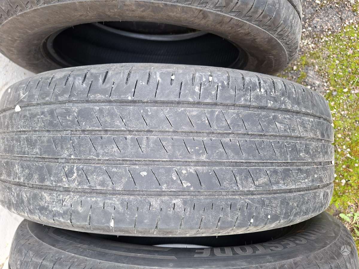 Bridgestone, summer 215/60 R17