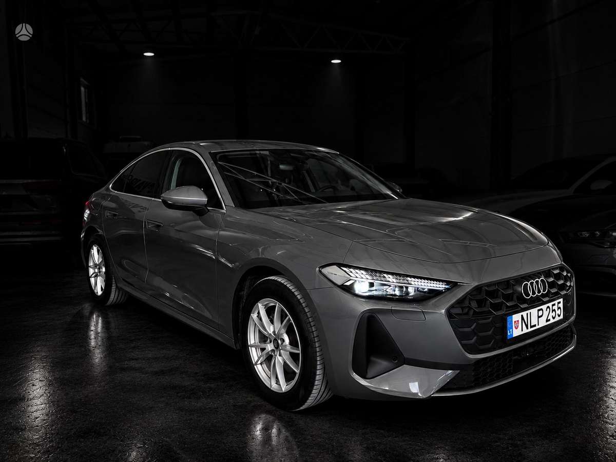 Audi A5, 2.0 l., Седан