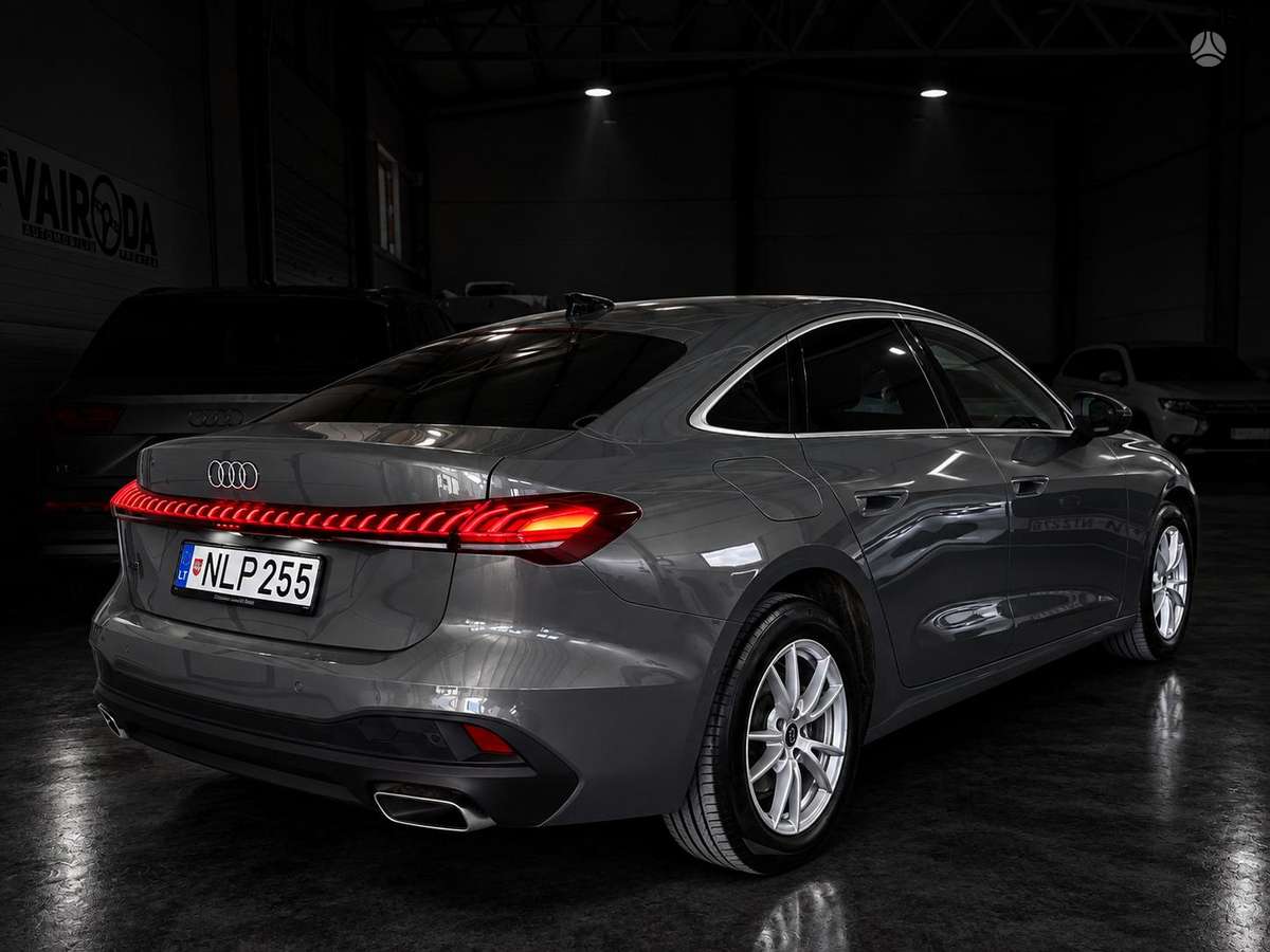 Audi A5, 2.0 l., Седан