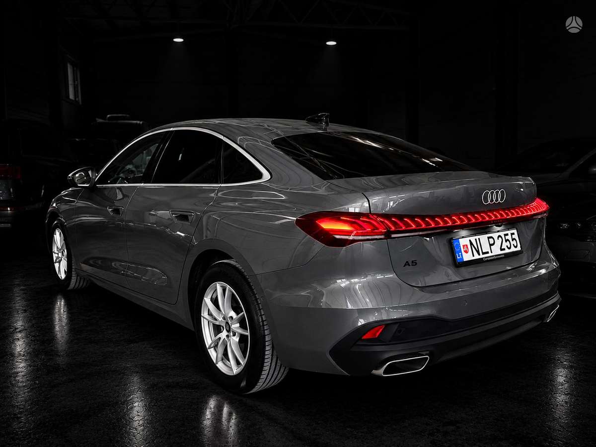 Audi A5, 2.0 l., Седан