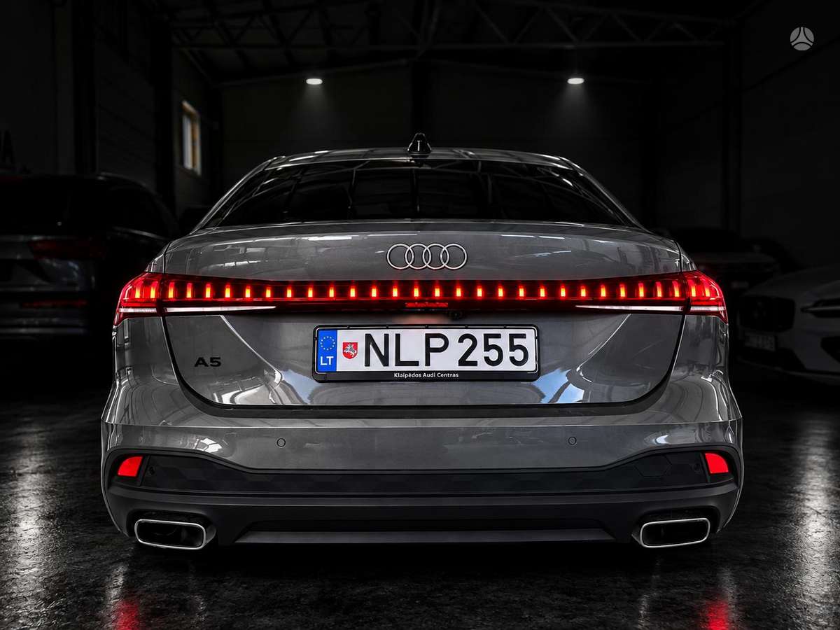 Audi A5, 2.0 l., Седан