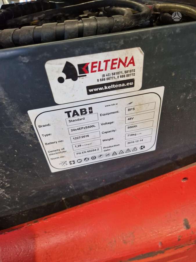 Linde E14, šakiniai krautuvai