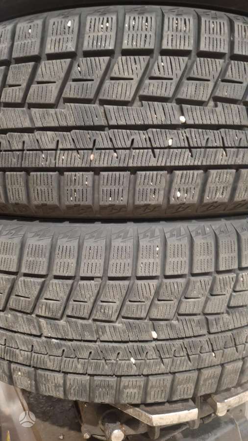 Yokohama IG60, зимние 215/50 R18