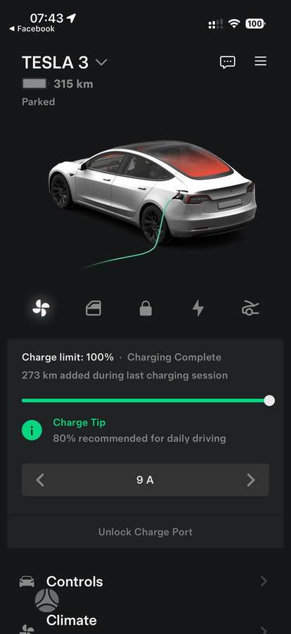 Tesla Model 3, sedanas