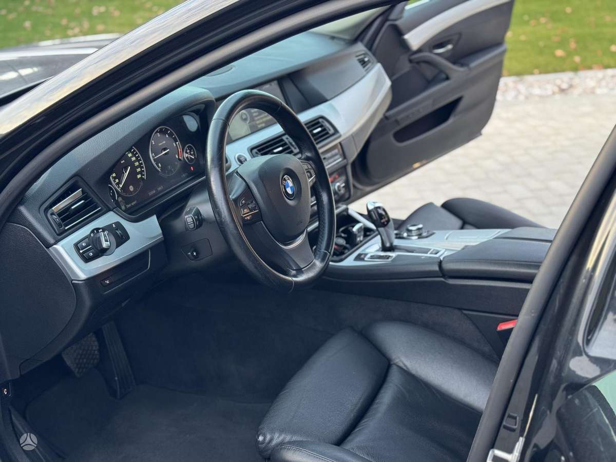 BMW 520, 2.0 l., universalas