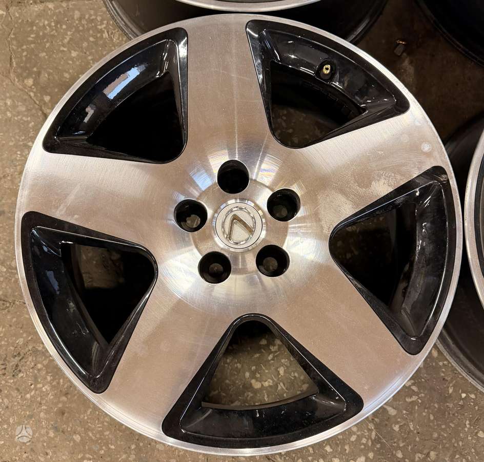 Lexus, light alloy, R18