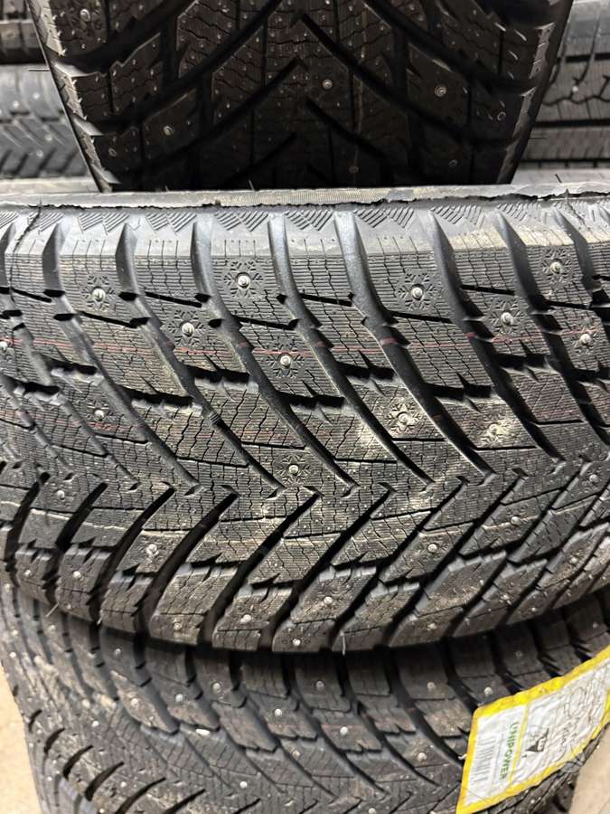 Sonix, зимние 225/55 R17