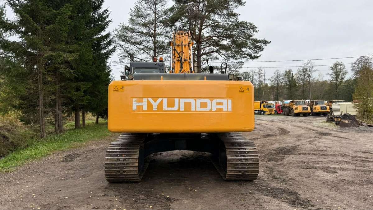 Hyundai Robex 290LC-7A, excavator