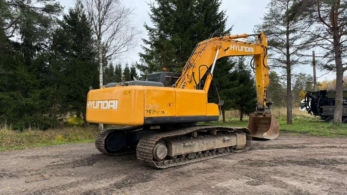Hyundai Robex 290LC-7A, excavator
