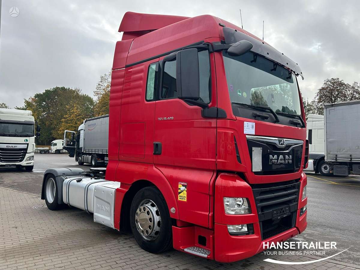 MAN TGX Mega Retarder Lowdeck, double sleeper