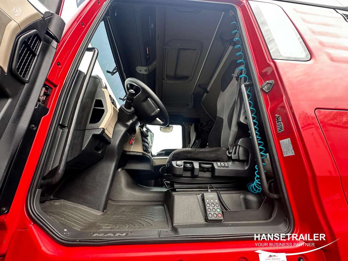 MAN TGX Mega Retarder Lowdeck, 2 спальных места