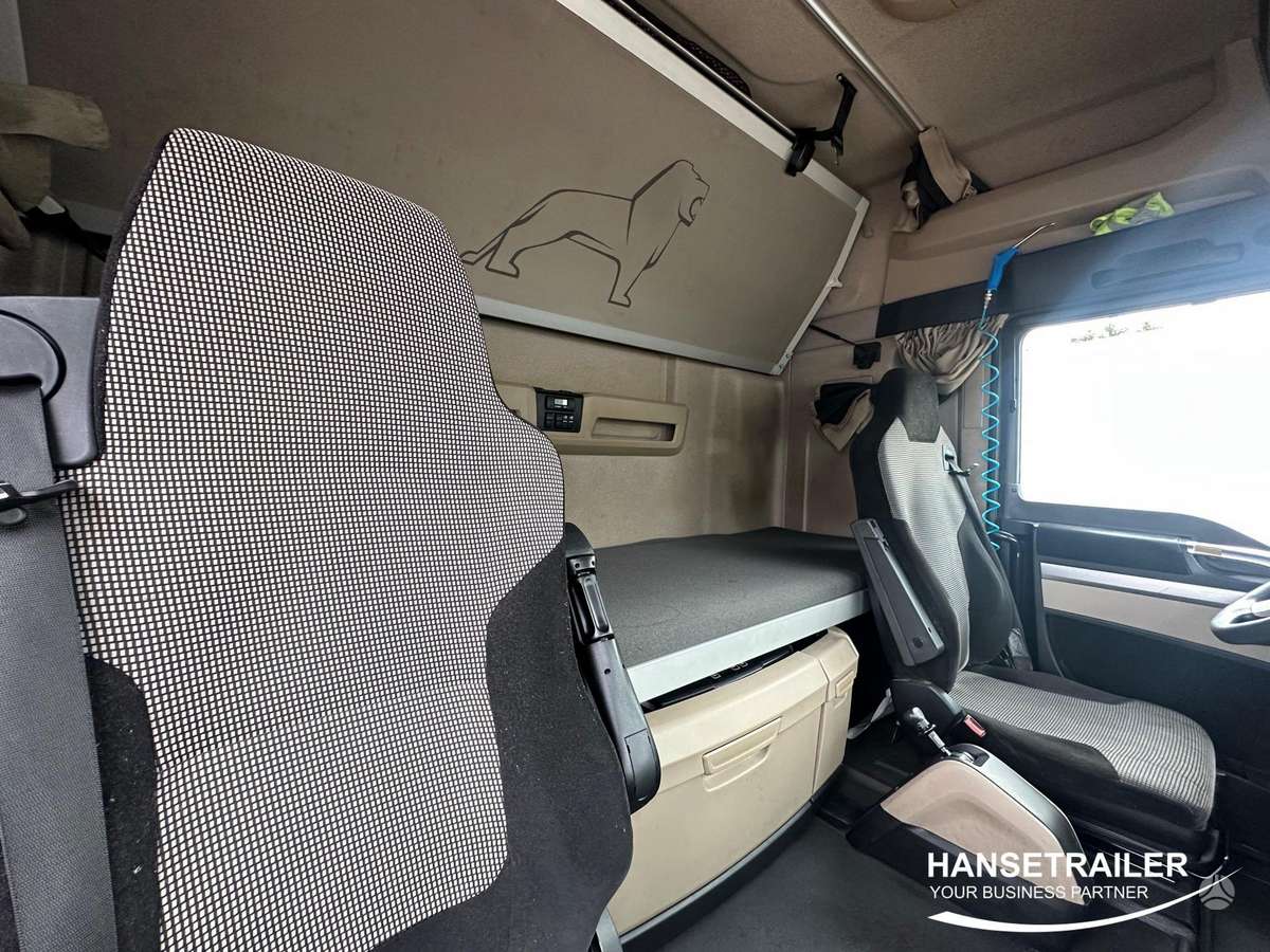 MAN TGX Mega Retarder Lowdeck, double sleeper