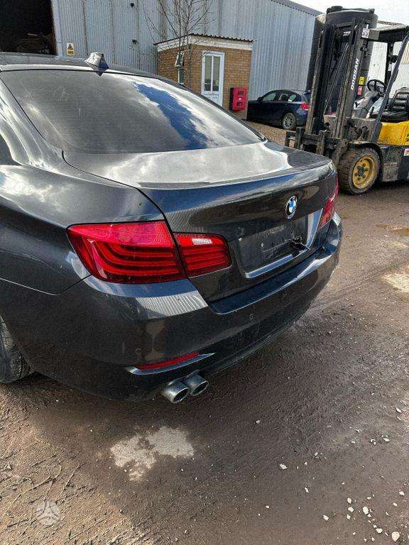 BMW 5 serija