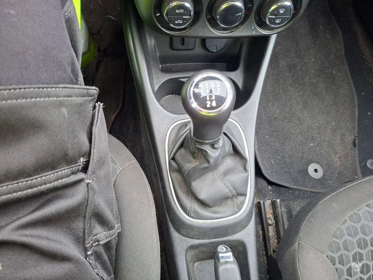 Opel Corsa, 1.4 l., Хэтчбек