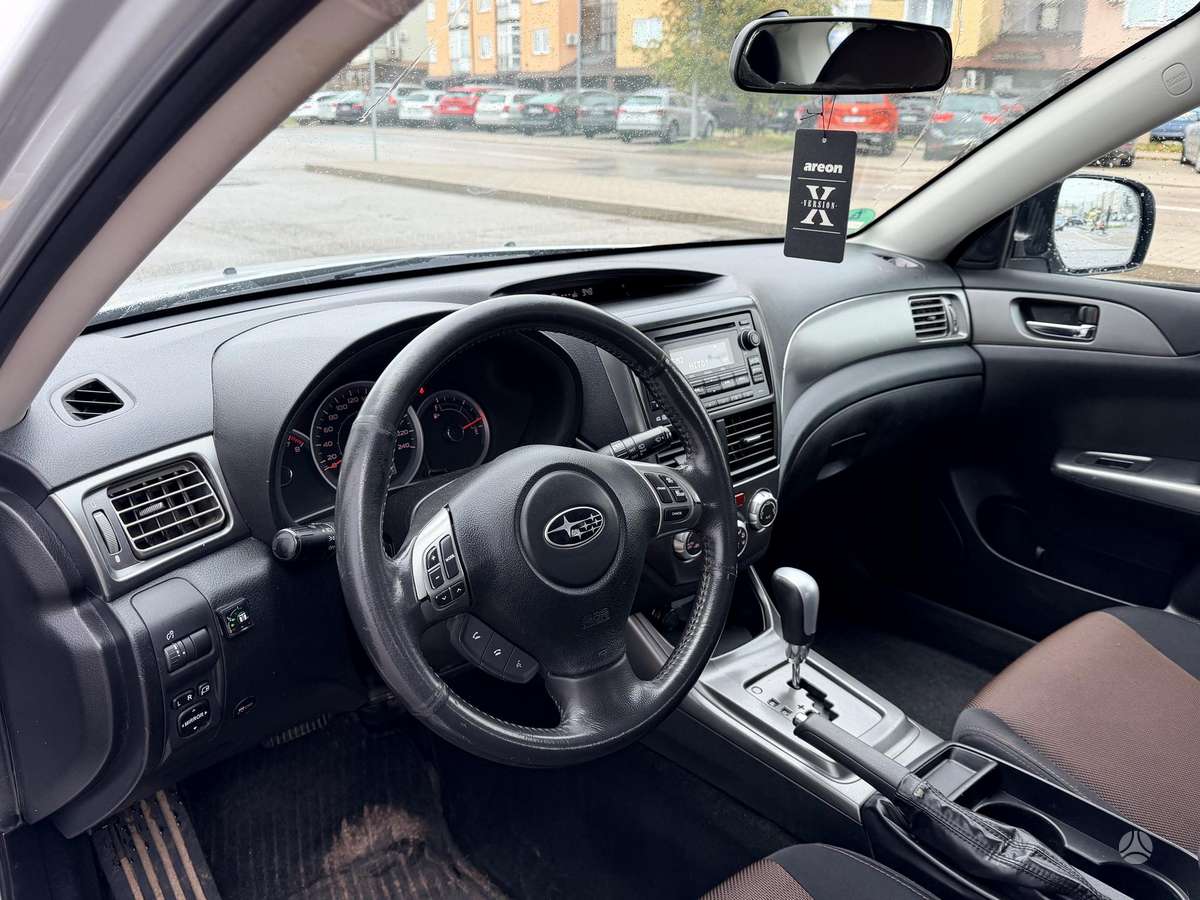 Subaru Impreza, 2.0 l., hatchback